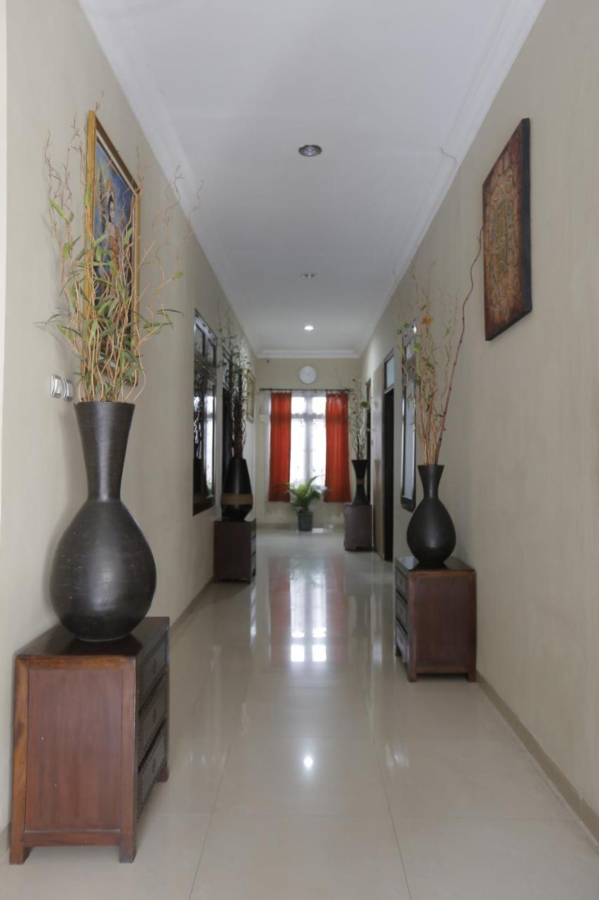 Hotel Atalie Malioboro By Natt'S Hospitality Yogyakarta Kültér fotó